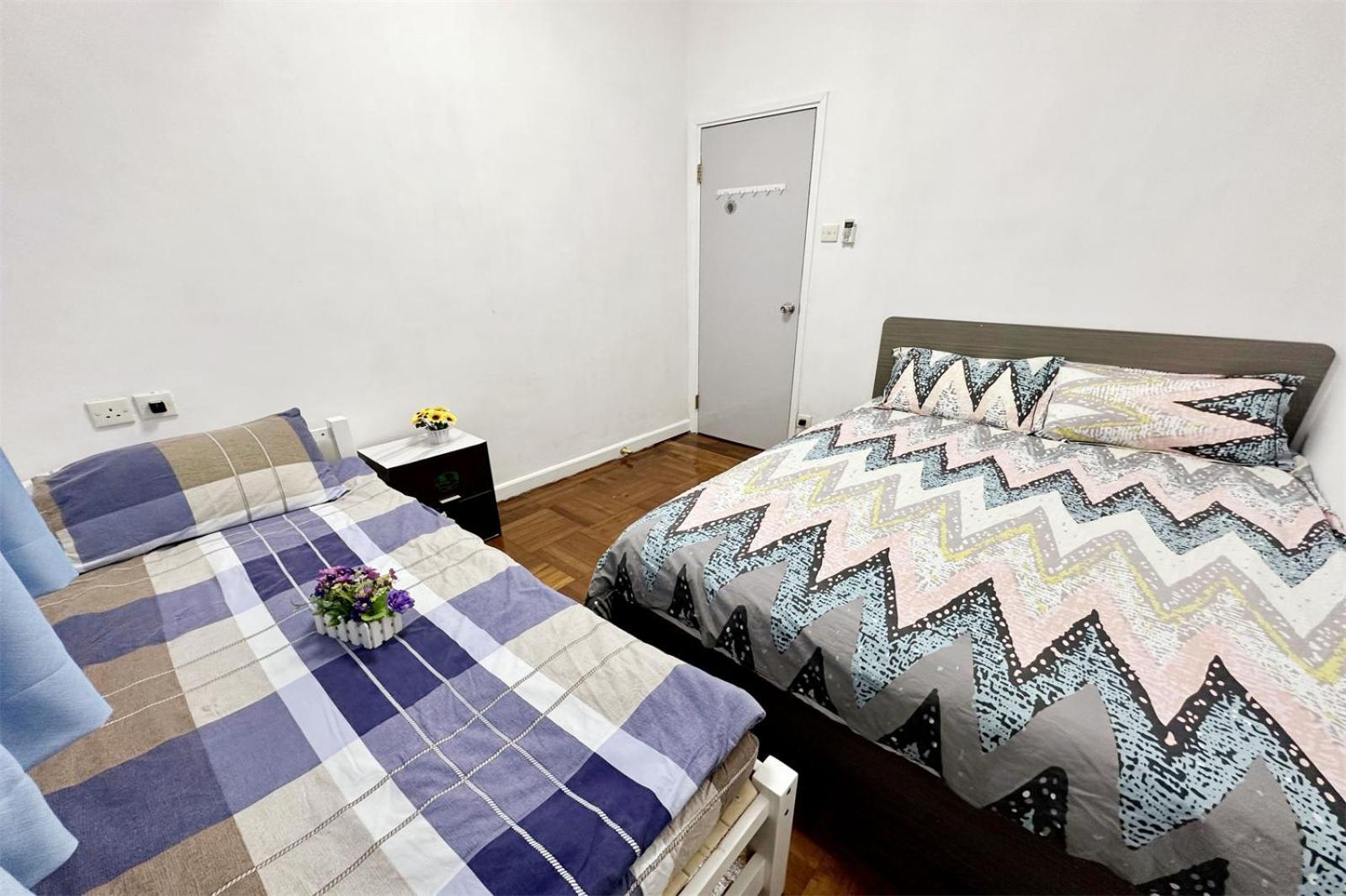 Fantastic Queen Beds, 4Rms Beside Mtr Grand 14Ppls 2 Bathrm Hong Kong Luaran gambar